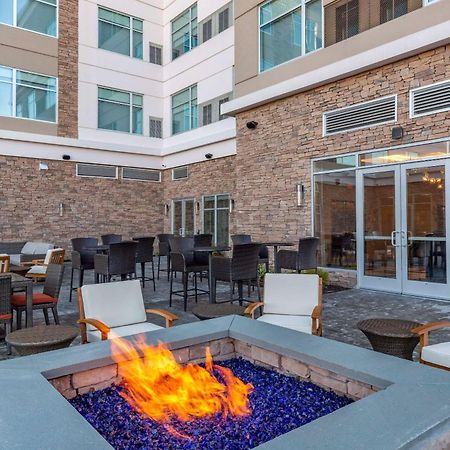 Cambria Hotel Manchester South Windsor Exterior photo